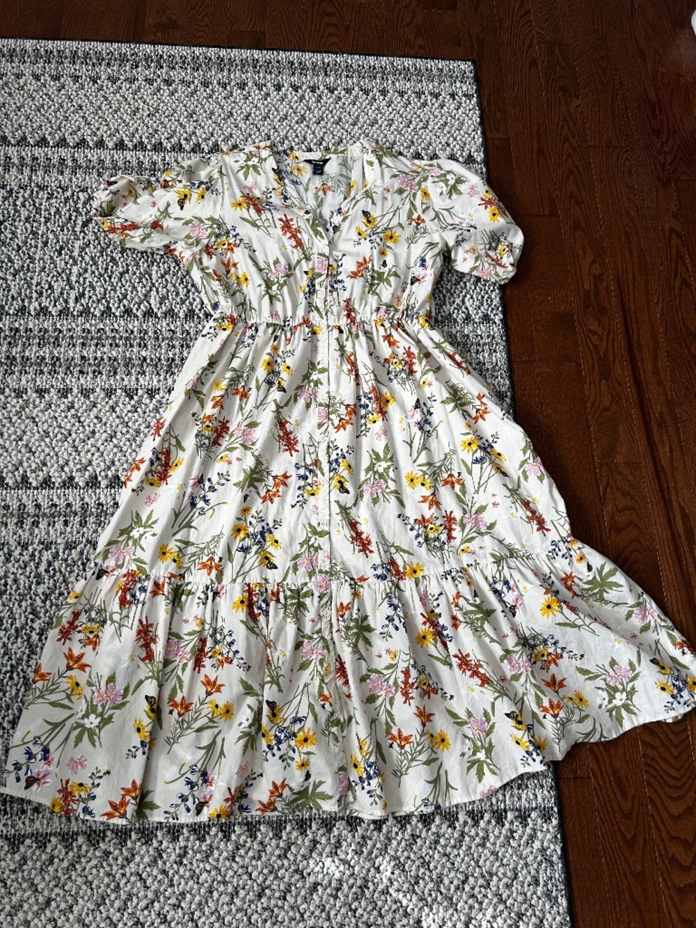 Roots Midi dress!